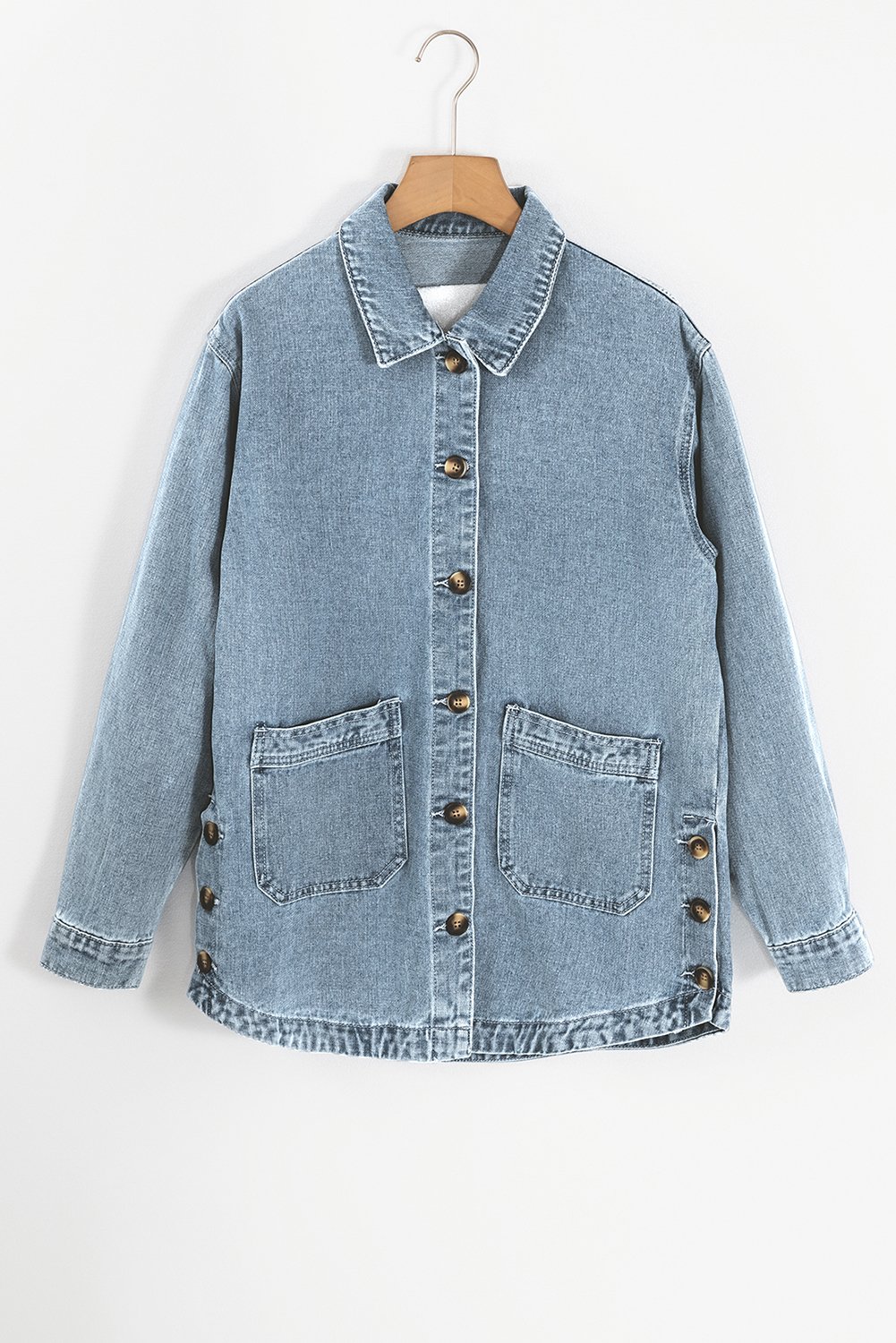 97355877-200dee75177fcbe4.jpg dusk blue slit buttons pocketed denim jacket