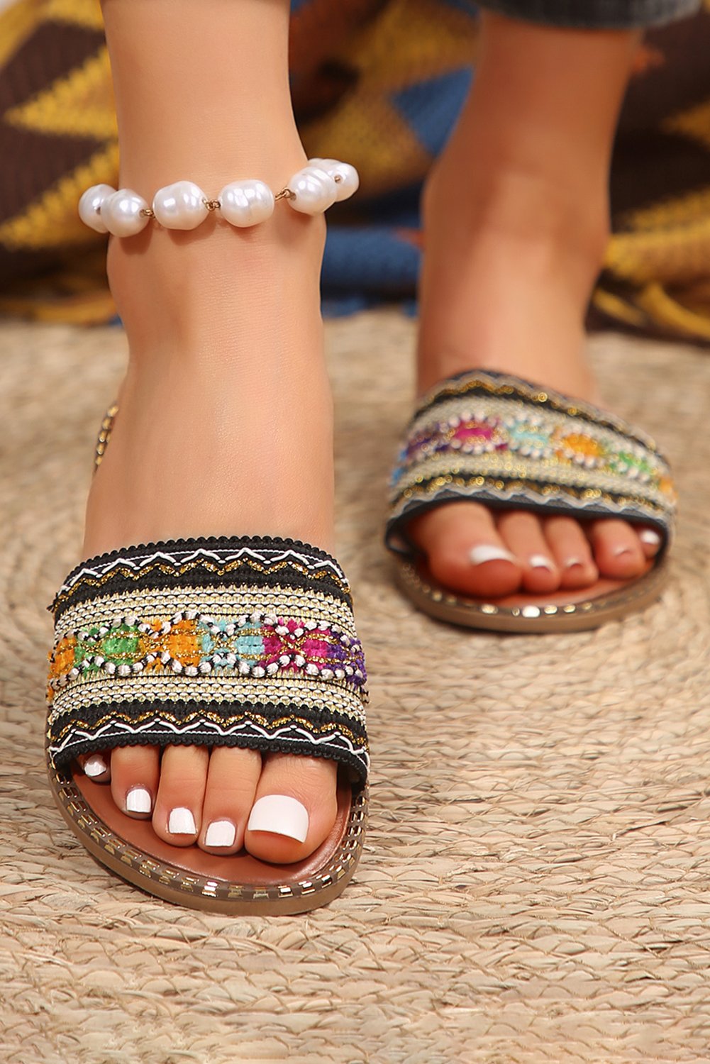 97354131-5152173c24c9e102.jpg chestnut bohemian pattern crochet faux leather beach slippers