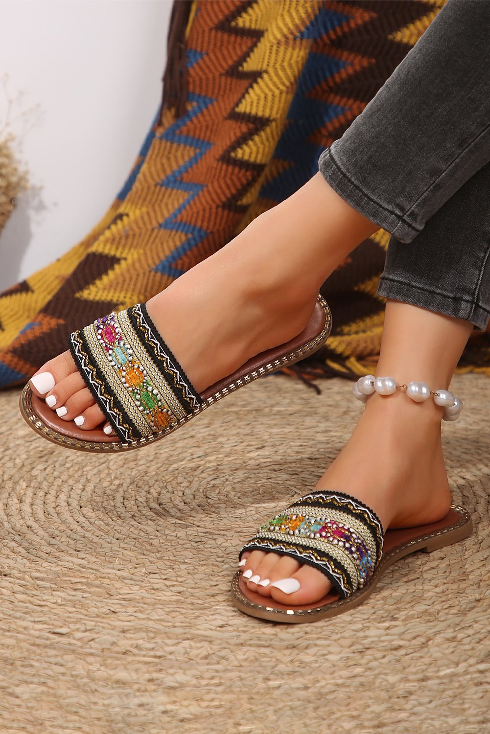 97354134-a24a68d7722f423f.jpg chestnut bohemian pattern crochet faux leather beach slippers